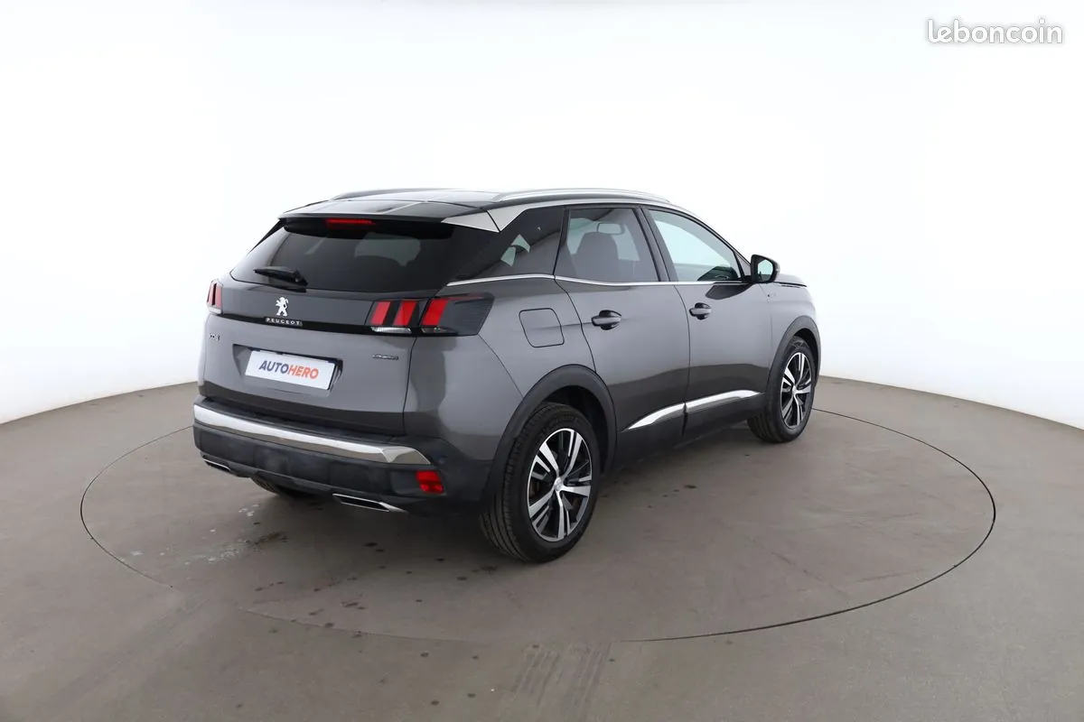 Peugeot 3008 2018 photo 3