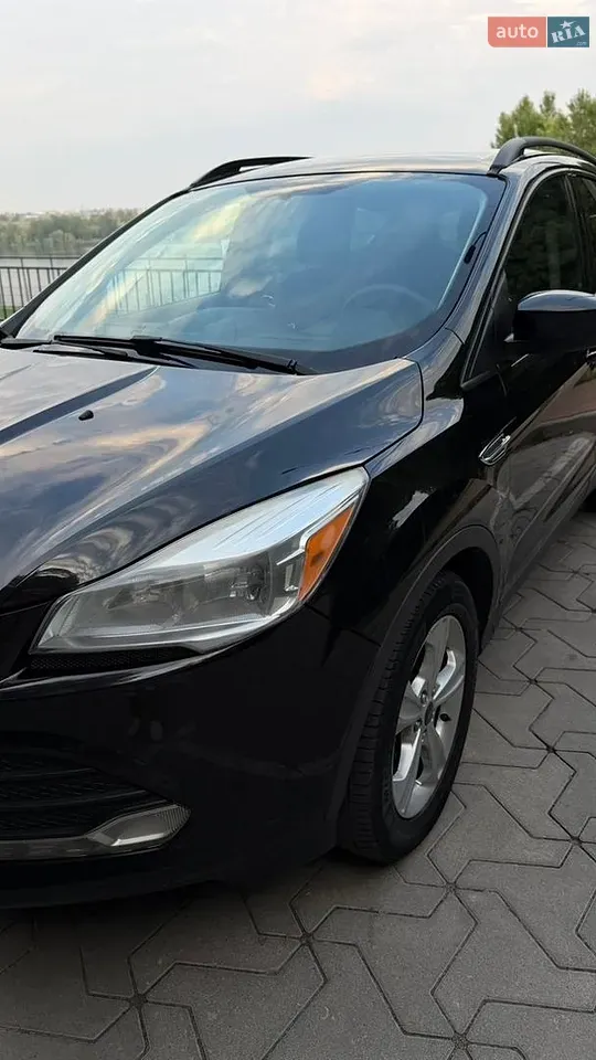 Ford Escape 2014 photo 3