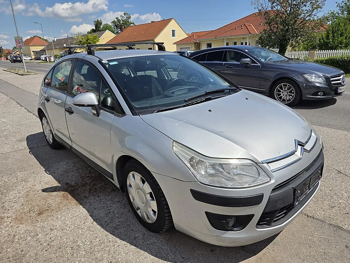 Citroen C4 2006 photo 2