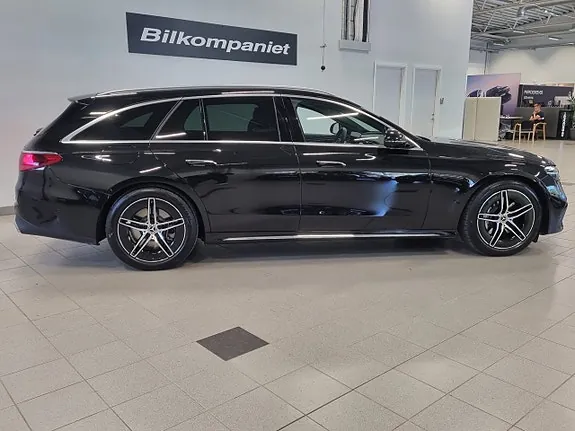 Mercedes-Benz E300 De 2026 photo 3