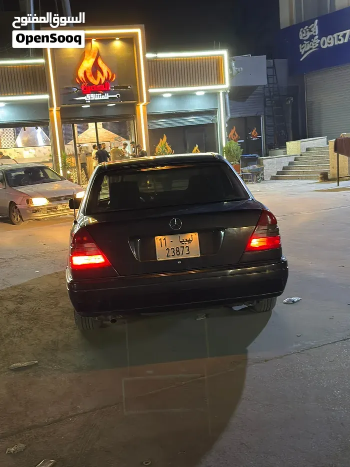 Mercedes-Benz C-Class 1993 photo 4