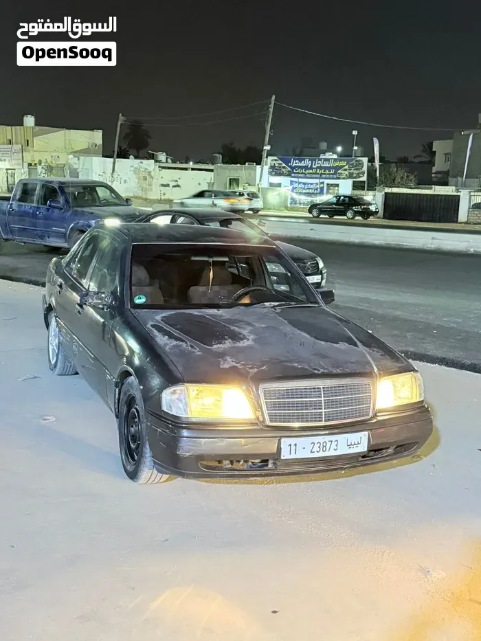 Mercedes-Benz C-Class 1993 photo 3