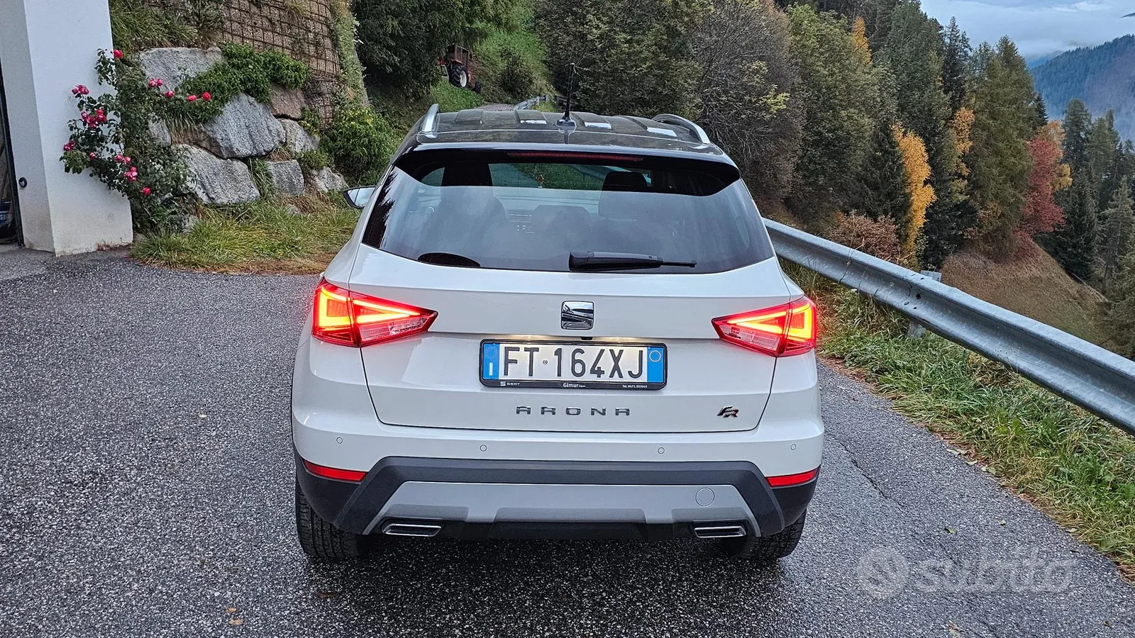 Seat Arona 2019 photo 2