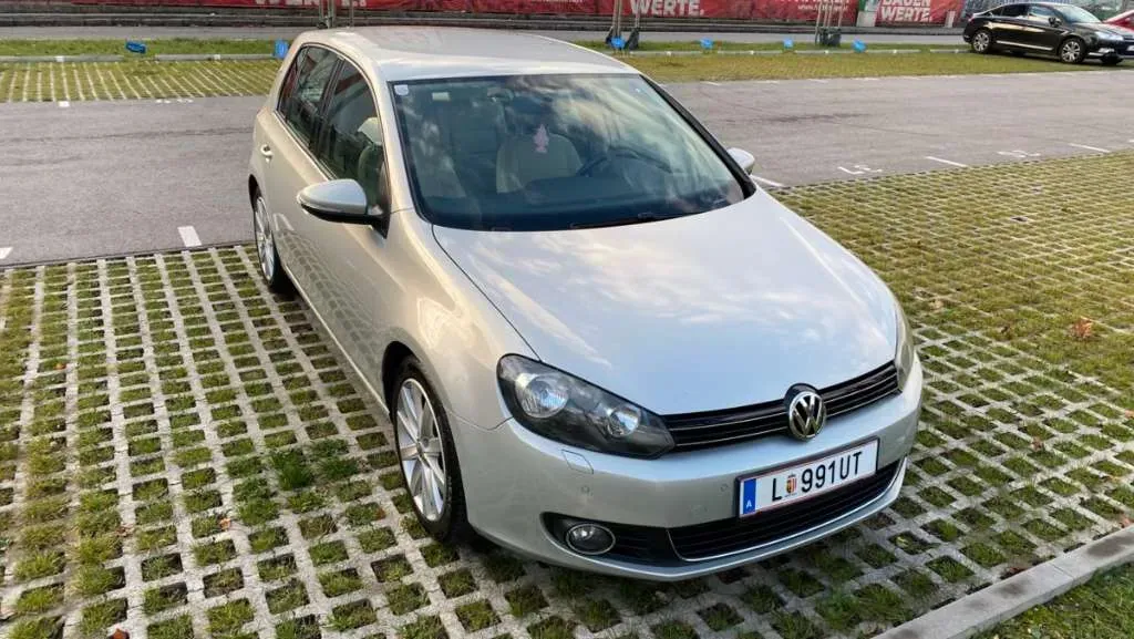 Volkswagen Golf 2009 photo 3