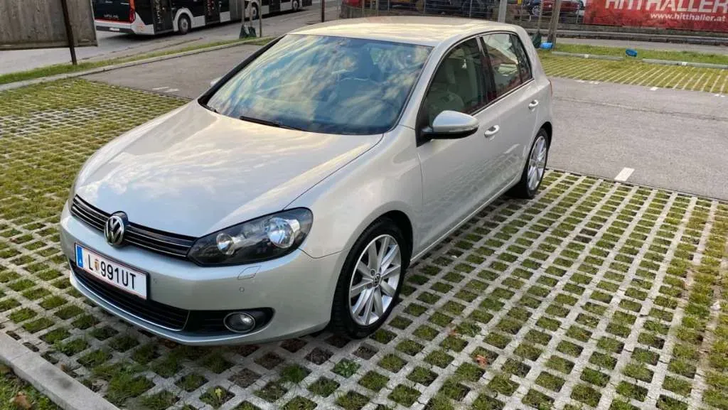 Volkswagen Golf 2009 photo 2