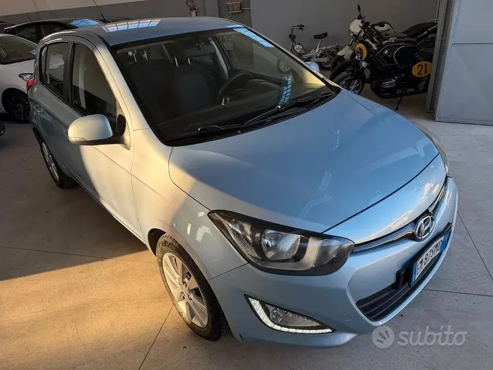 Hyundai I20