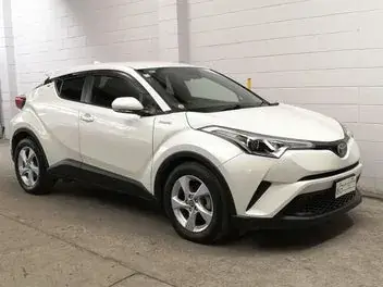 Toyota C-Hr 2017 photo 2