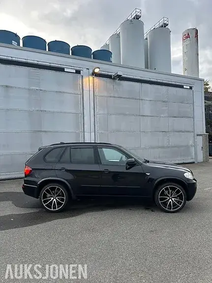 BMW X5 2011 photo 3