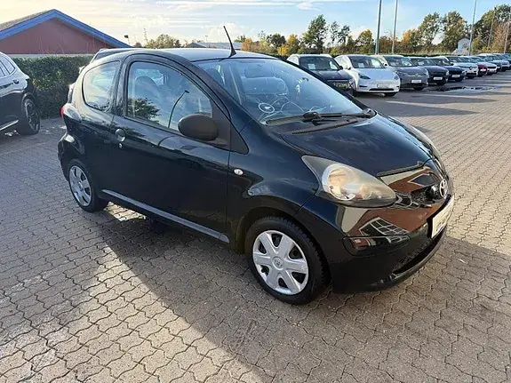 Toyota Aygo 2008 photo 2
