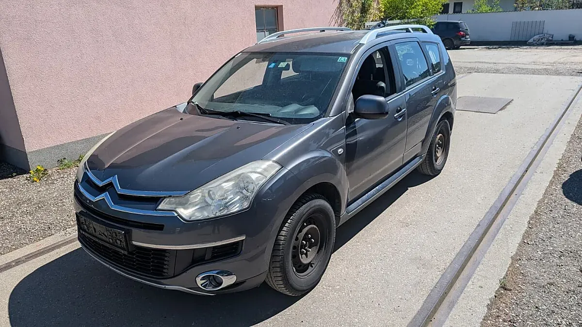 Citroen C-Crosser 2009 photo 2