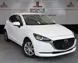 Mazda Demio 2022 photo 2