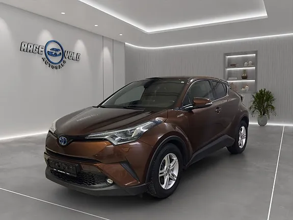 Toyota C-Hr 2018 photo 3