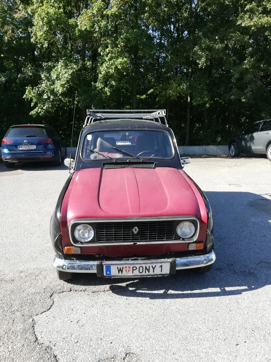 Renault R4 1985 photo 3