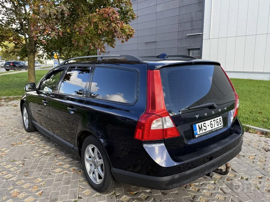 Volvo V70 2009 photo 5