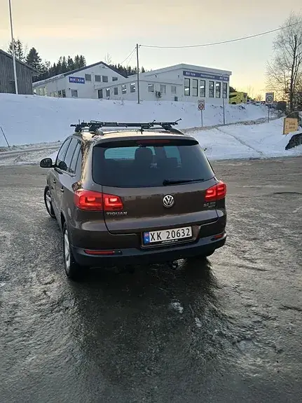 Volkswagen Tiguan 2012 photo 2