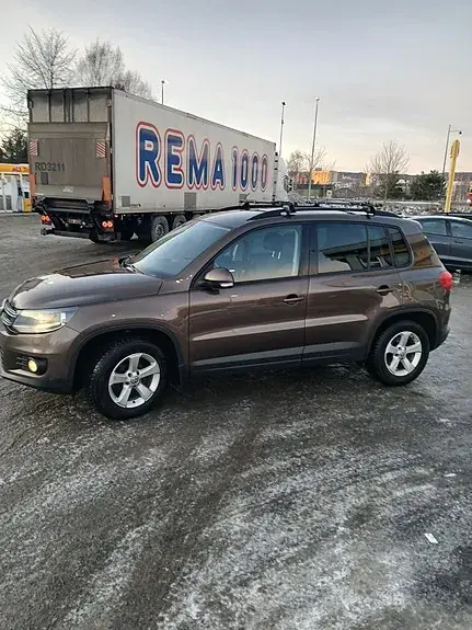 Volkswagen Tiguan 2012 photo 4