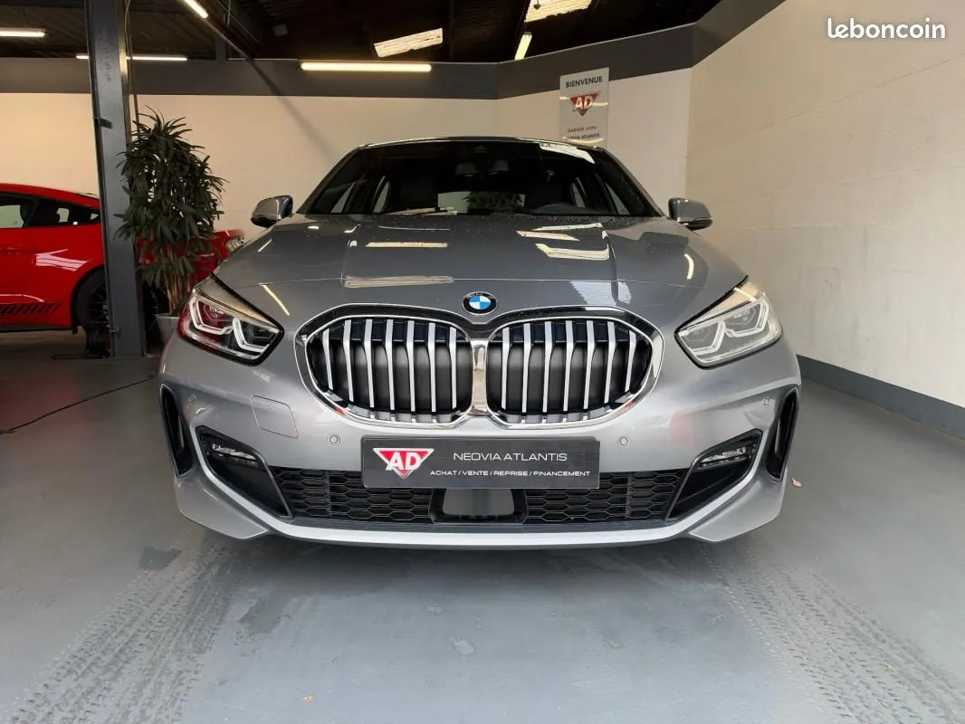 BMW Série 1 2024 photo 2