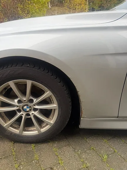BMW 320D 2013 photo 2