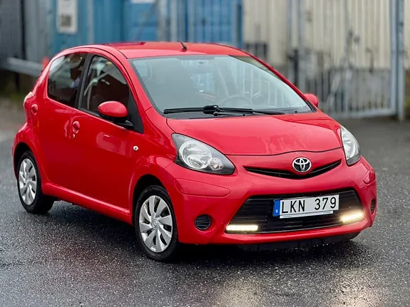 Toyota Aygo 2013 photo 3