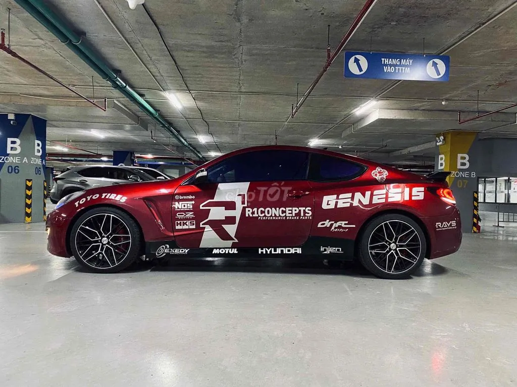 Hyundai Genesis 2010 photo 3