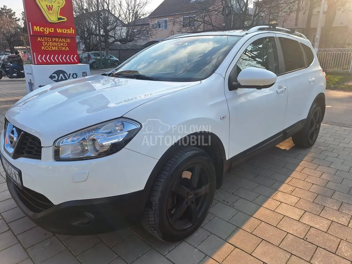 Nissan Qashqai 2012 photo 2