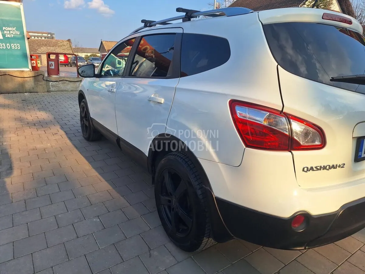 Nissan Qashqai 2012 photo 5
