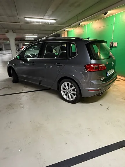 Volkswagen Golf Sportsvan 2018 photo 3