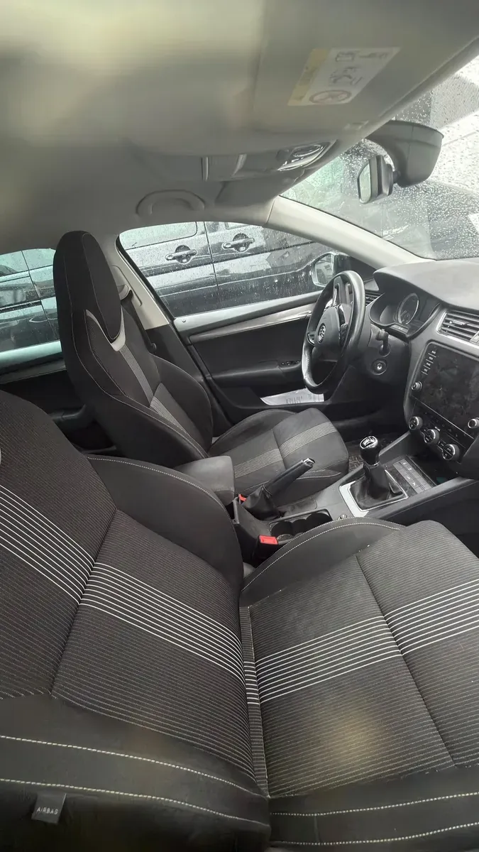 Skoda Octavia 2017 photo 2