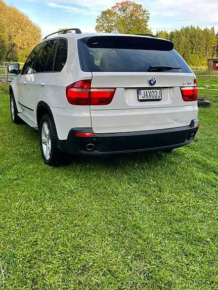 BMW X5 2008 photo 2