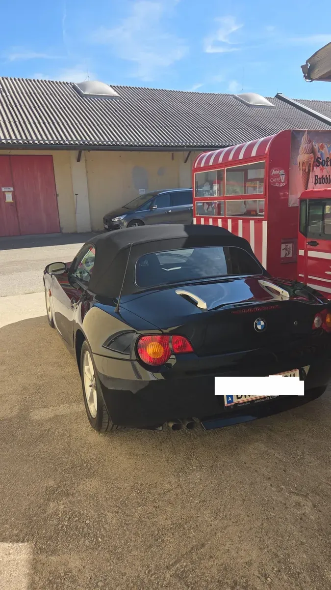 BMW Z4 2003 photo 2