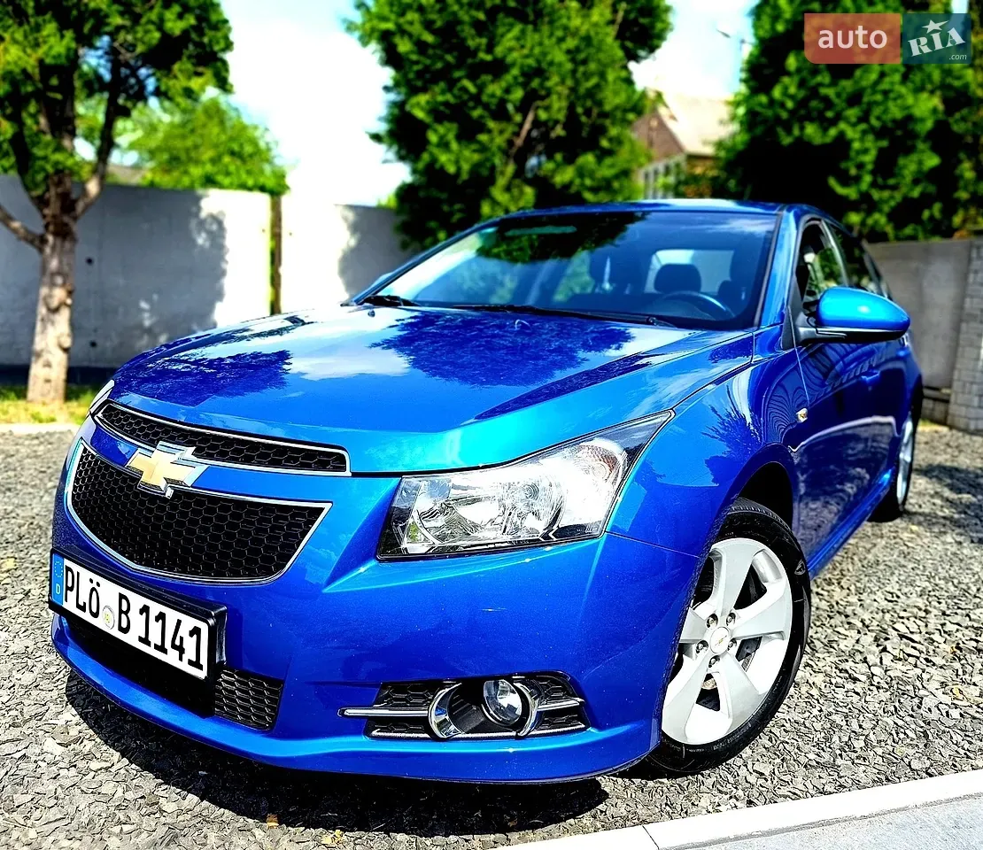 Chevrolet Cruze 2011 photo 2