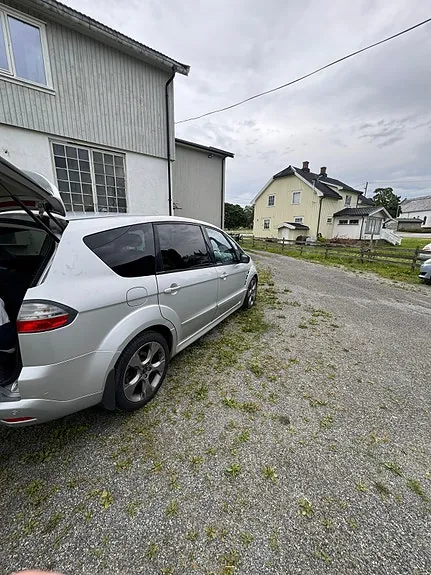 Ford S-Max 2009 photo 3