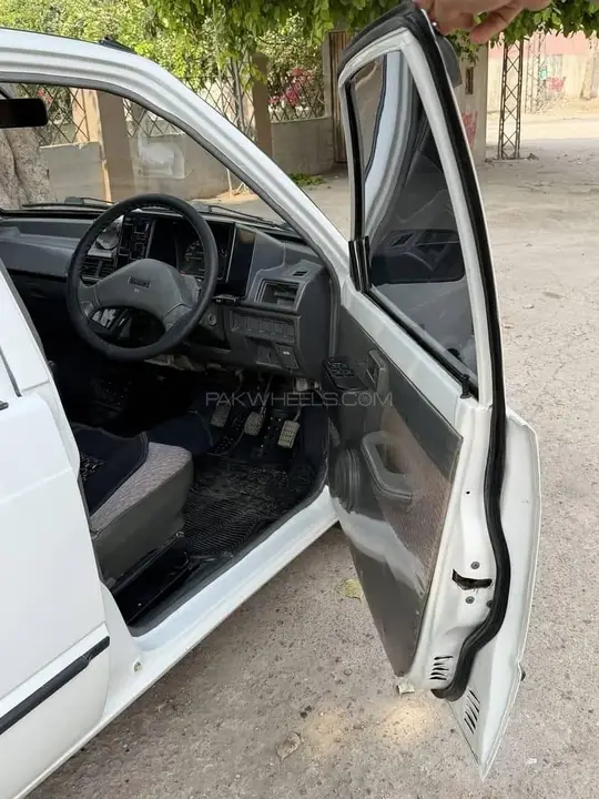 Suzuki Mehran
