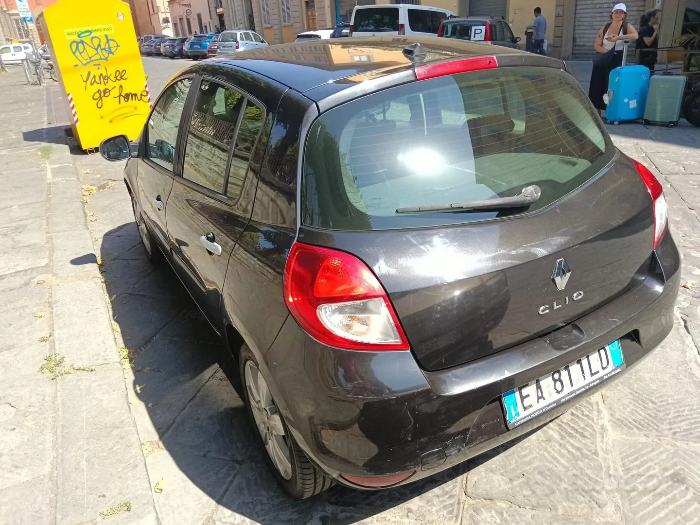 Renault Clio 2010 photo 3