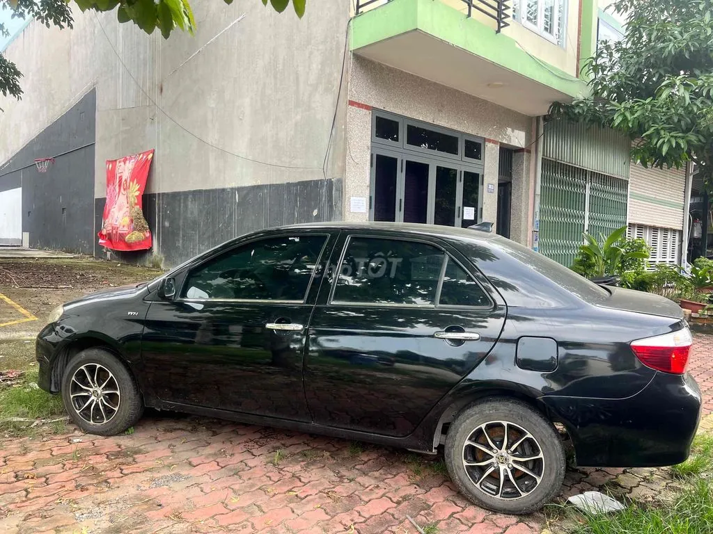Toyota Vios 2004 photo 5