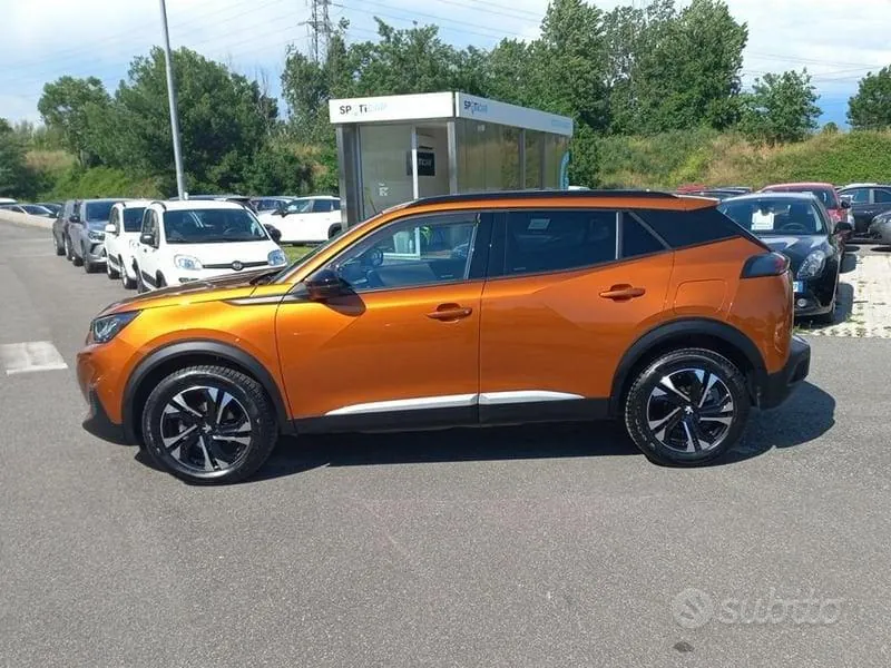 Peugeot 2008 2022 photo 2