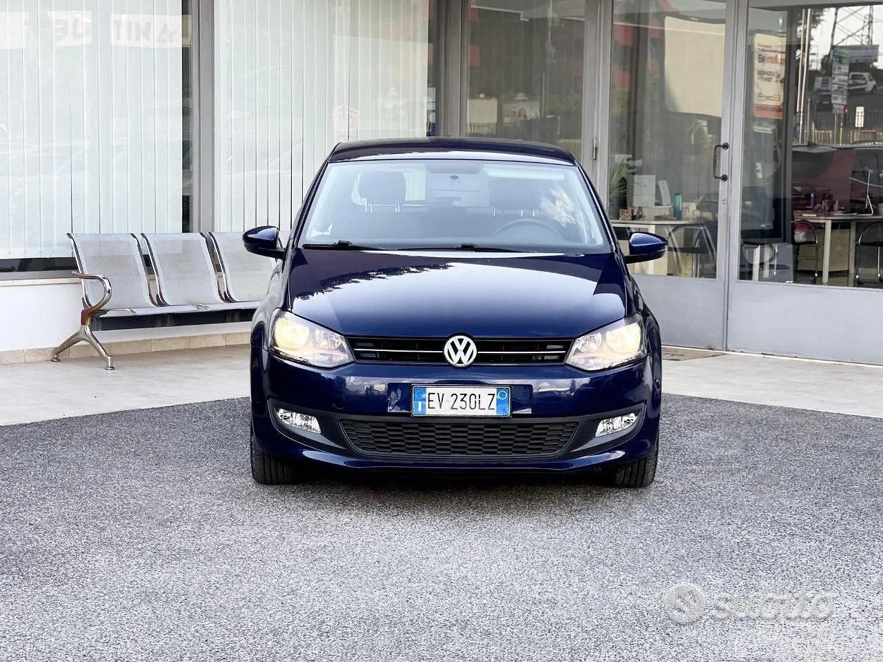 Volkswagen Polo 2014 photo 2