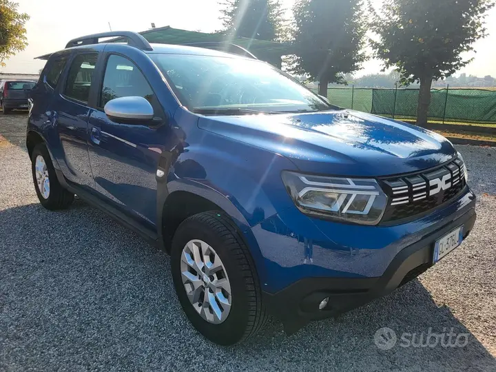 Dacia Duster 2022 photo 2