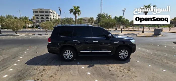 Toyota Land Cruiser 2020 photo 4