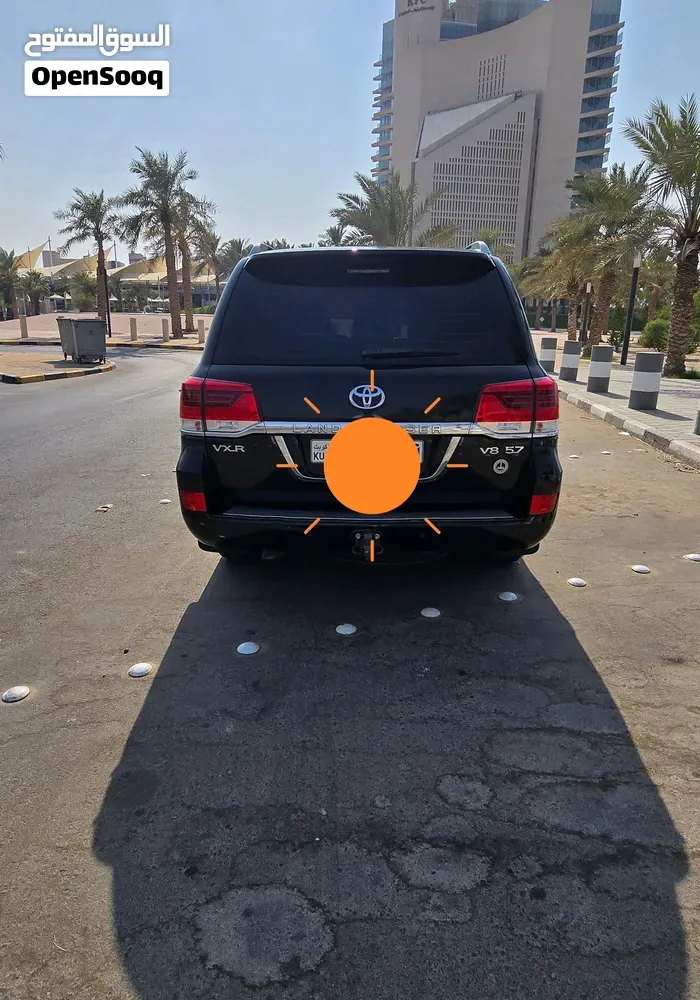 Toyota Land Cruiser 2020 photo 2