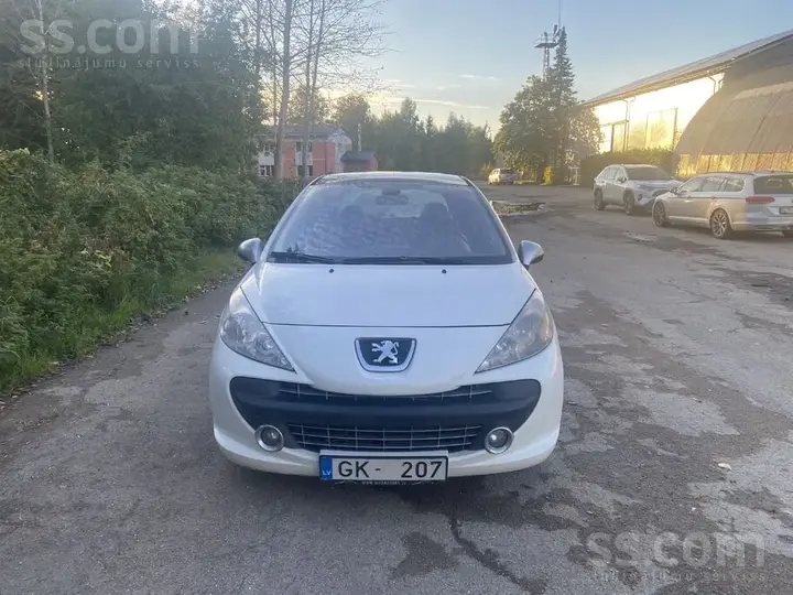 Peugeot 207