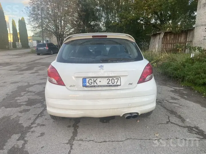 Peugeot 207 2007 photo 5
