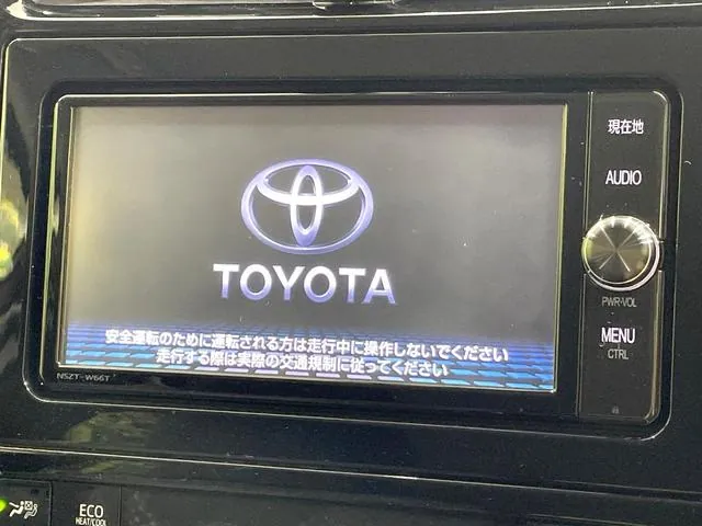 Toyota Prius 2018 photo 3
