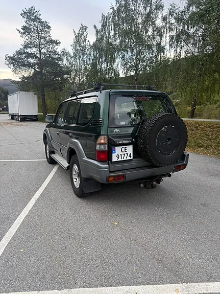 Toyota Land Cruiser 1998 photo 3