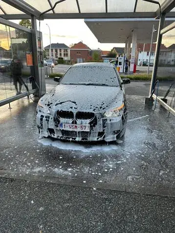 BMW E60
