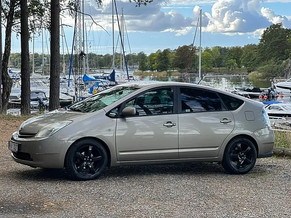 Toyota Prius 2005 photo 3