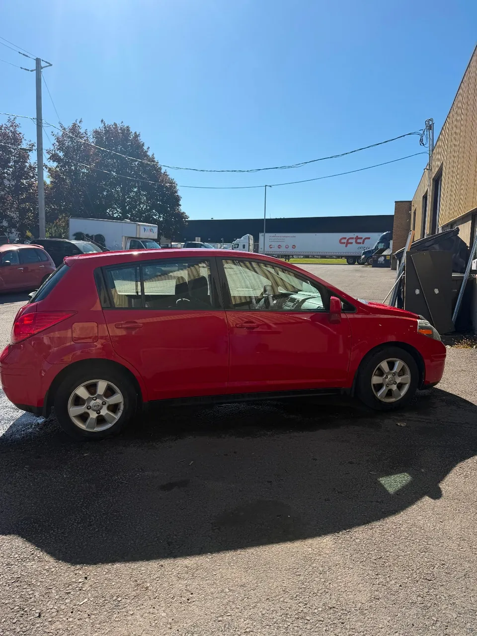 Nissan Versa 2009 photo 2