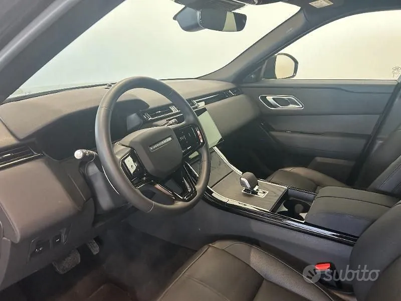 Land Rover Velar 2025 photo 4