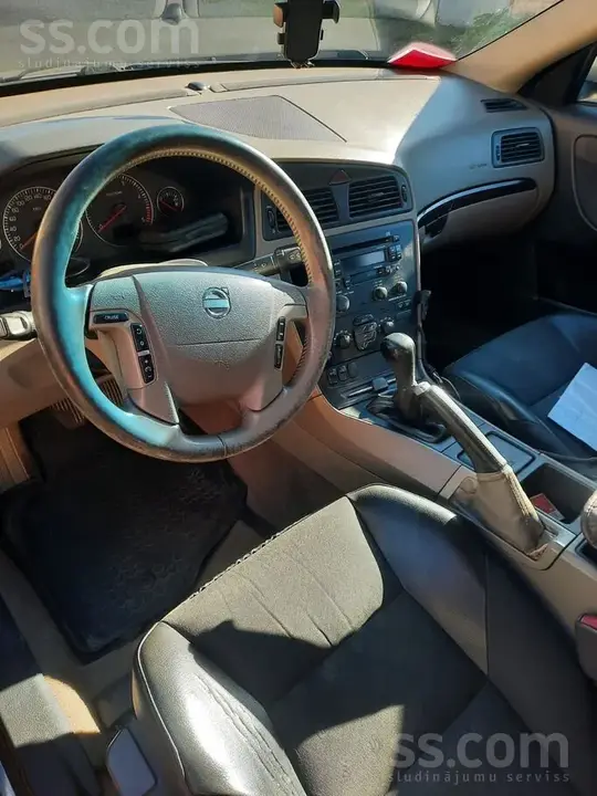 Volvo V70 2003 photo 4