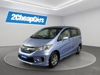 Honda Freed 2014 photo 2